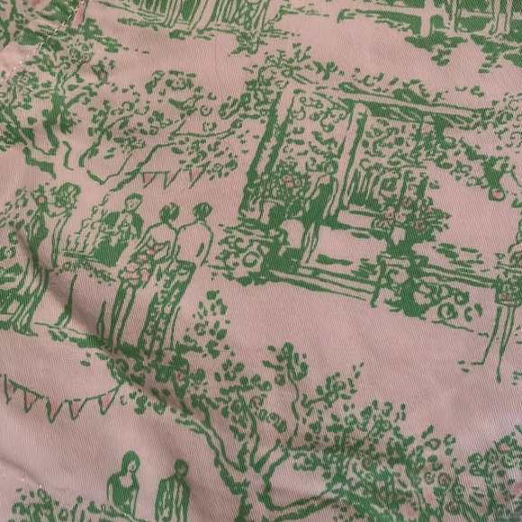 Lilly Pulitzer shorts - Picture 2 of 3